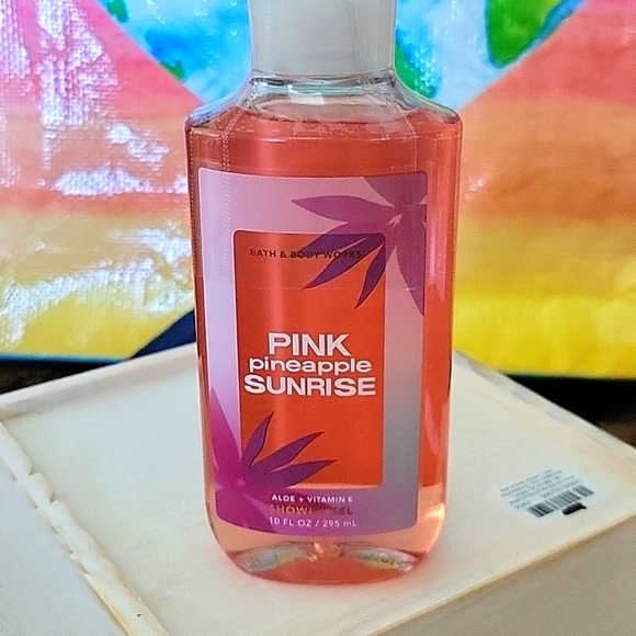 Pink Tie Dye + Pink Pineapple Sunrise Shower gels Bath & Body - Picture 9 of 9